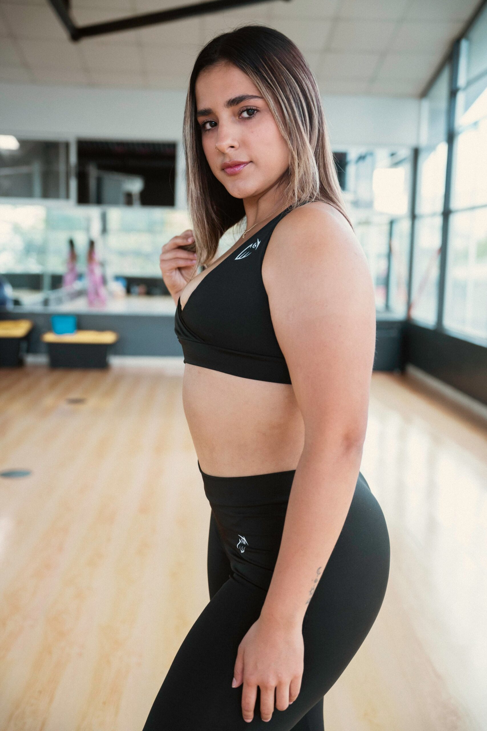 Her Flare Dark Top